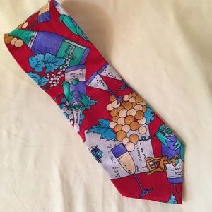 Charleston men's silk tie.
